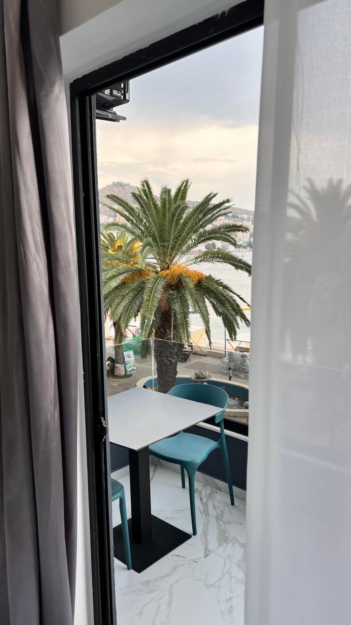 סרנדה Lezet Hotel מראה חיצוני תמונה